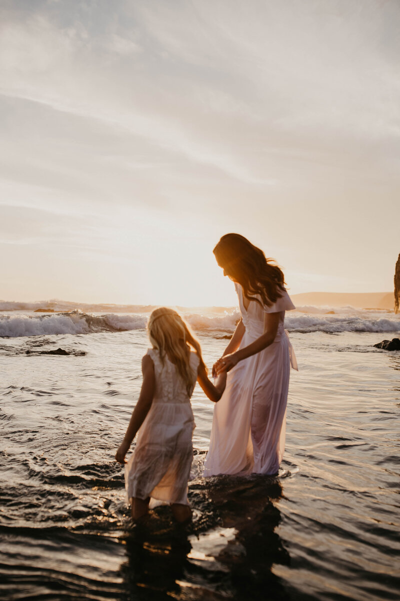 Airlie mother:daughter 89