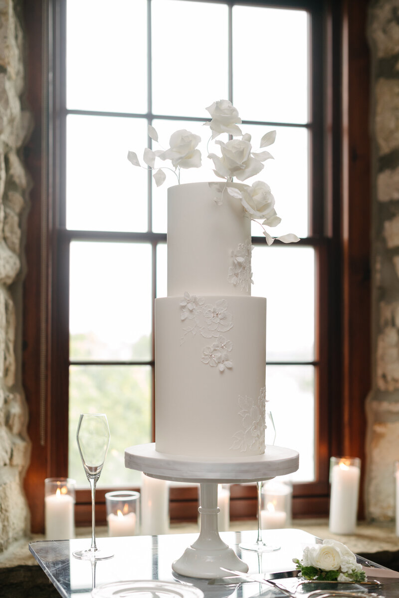 Cambridge-Mill-Wedding-Mango-Studios-Kendon Design Co.-GTA Niagara Wedding Florist-F-0837