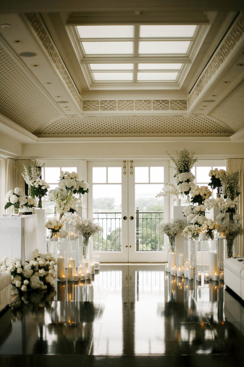 White Luxury in D.C - Floral Gallery by Krysta Smith floral Design_14