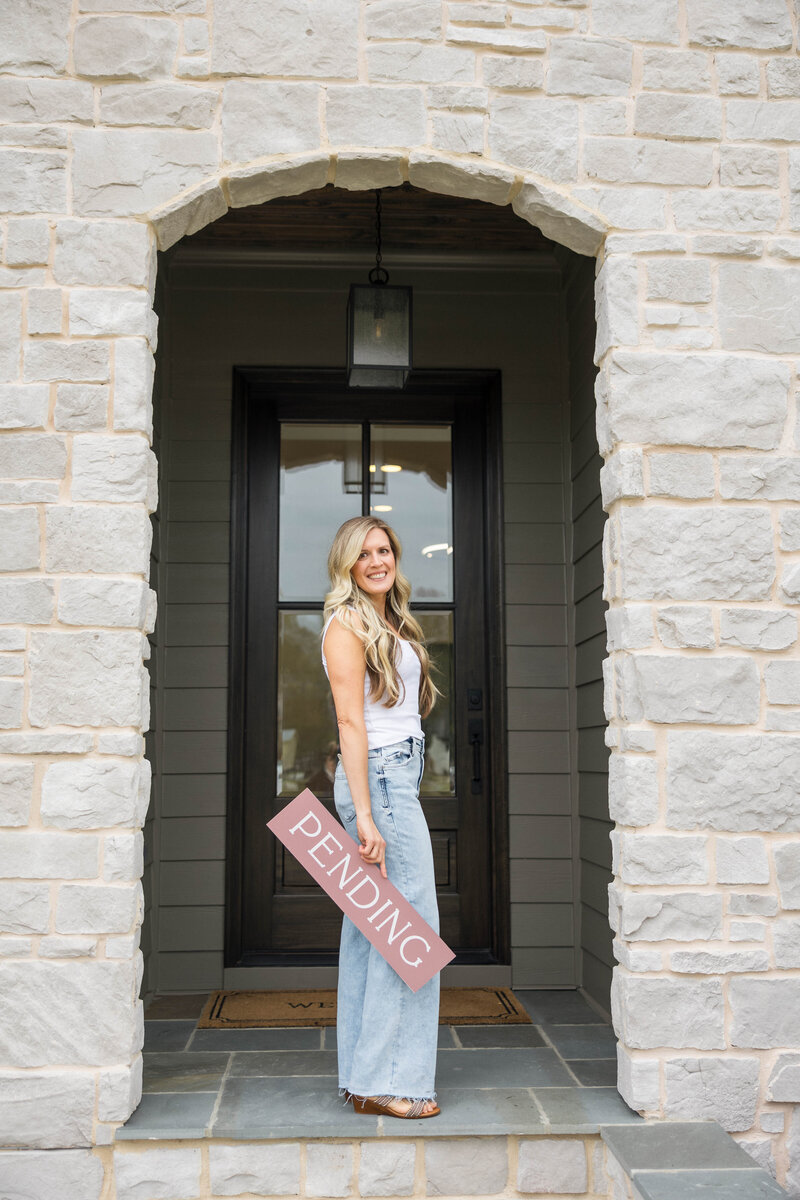 pending home in cary nc, pending sign