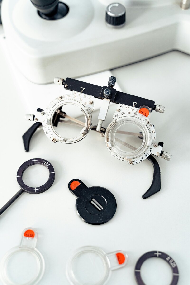 eye glass exam equipment