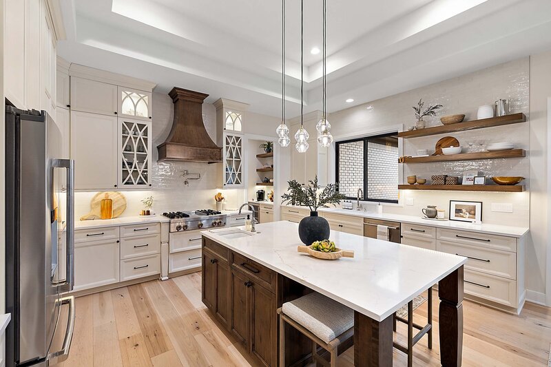 13-70802 Renata New Staging-13