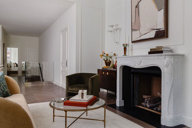 Living room facing Commonwealth Avenue