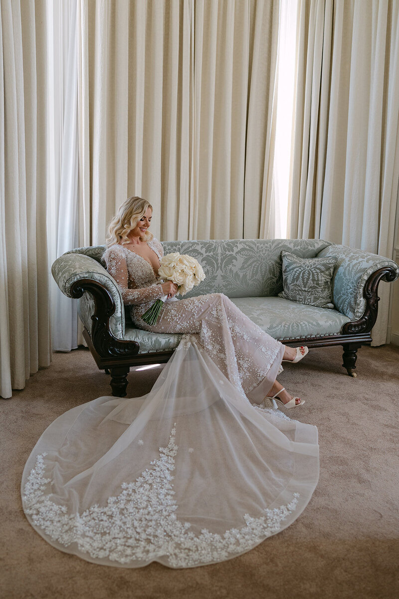 Emily&SeanPreviews_LynnShapiroPhotography-16