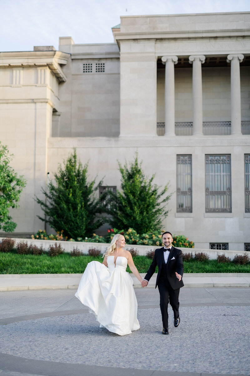 kasia-sickau-photography-ohio-wedding-photographer-cincinnati-art-museum-caitlyn-mohammed-portraits111