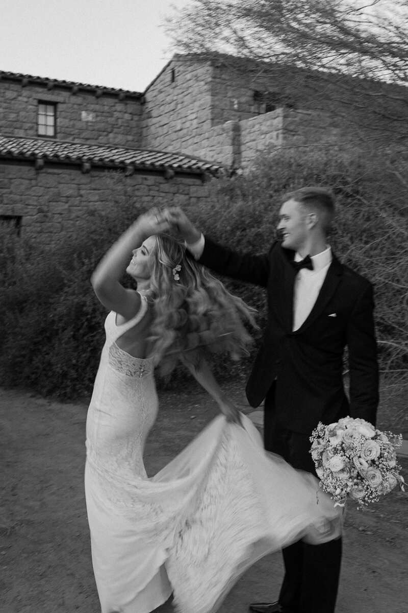 bri-bobby-wedding-romantics-taylorraephotofilm-105_websize