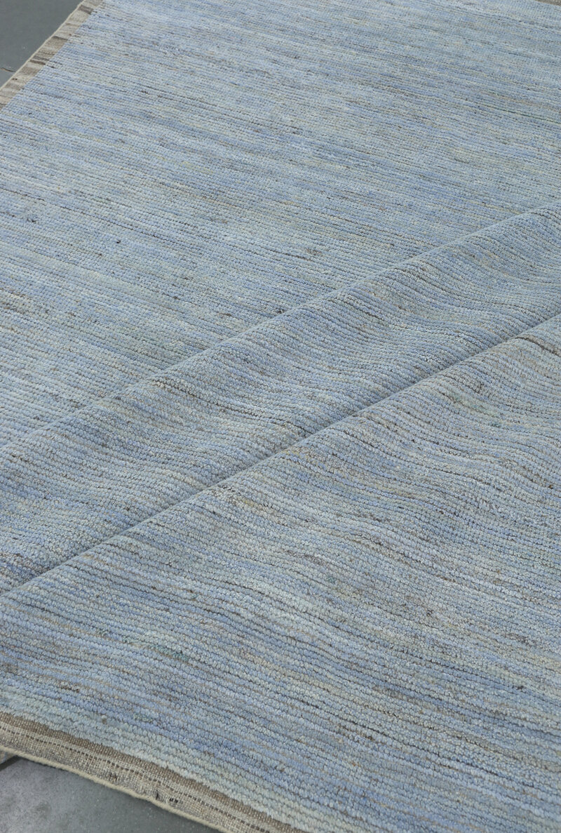 Tulla blue detail shot