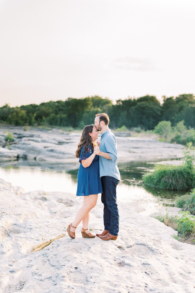 Katelyn-Sean-Engagement-Session-Holly-Marie-Photography-10