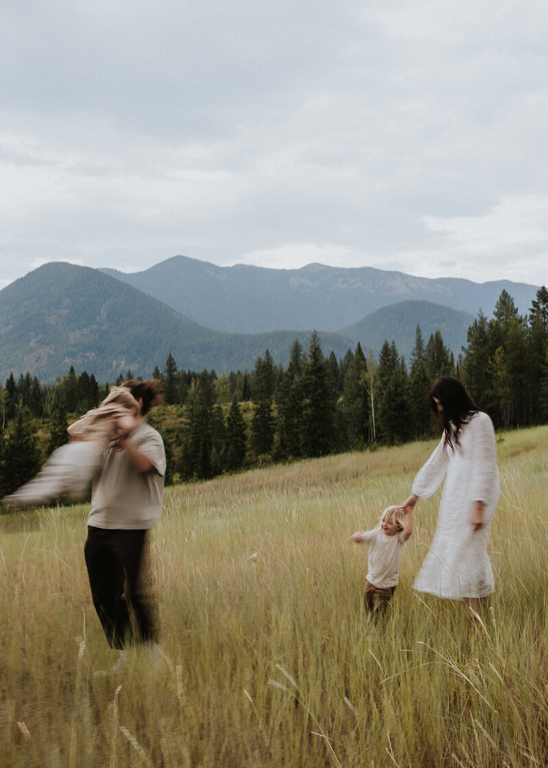 Montana Wedding Photographer, Documentary Wedding Photographer, Montana Family Photographer