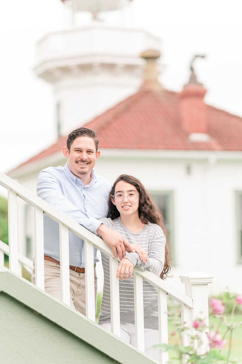 Seattle wedding photographers Mukilteo lighthouse engagement