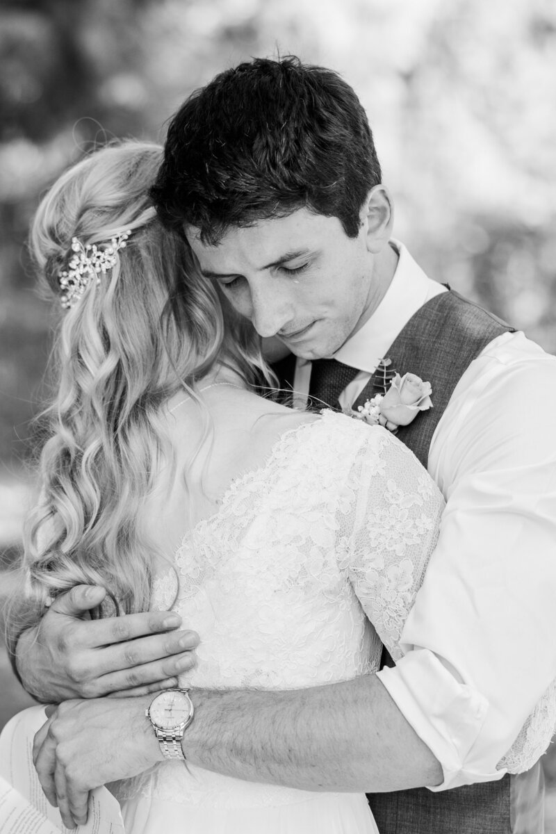 Wedding First Look, Spokane Washington Wedding