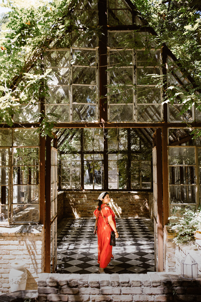 Katie Choe Photography at a green house