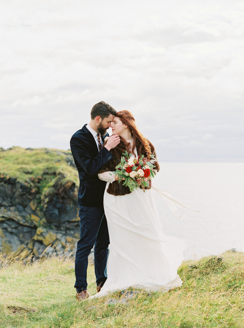 Iceland_Wedding_Elopement_Destination_Wedding_Fine_Art_Photographer_Kati_Rosado-570