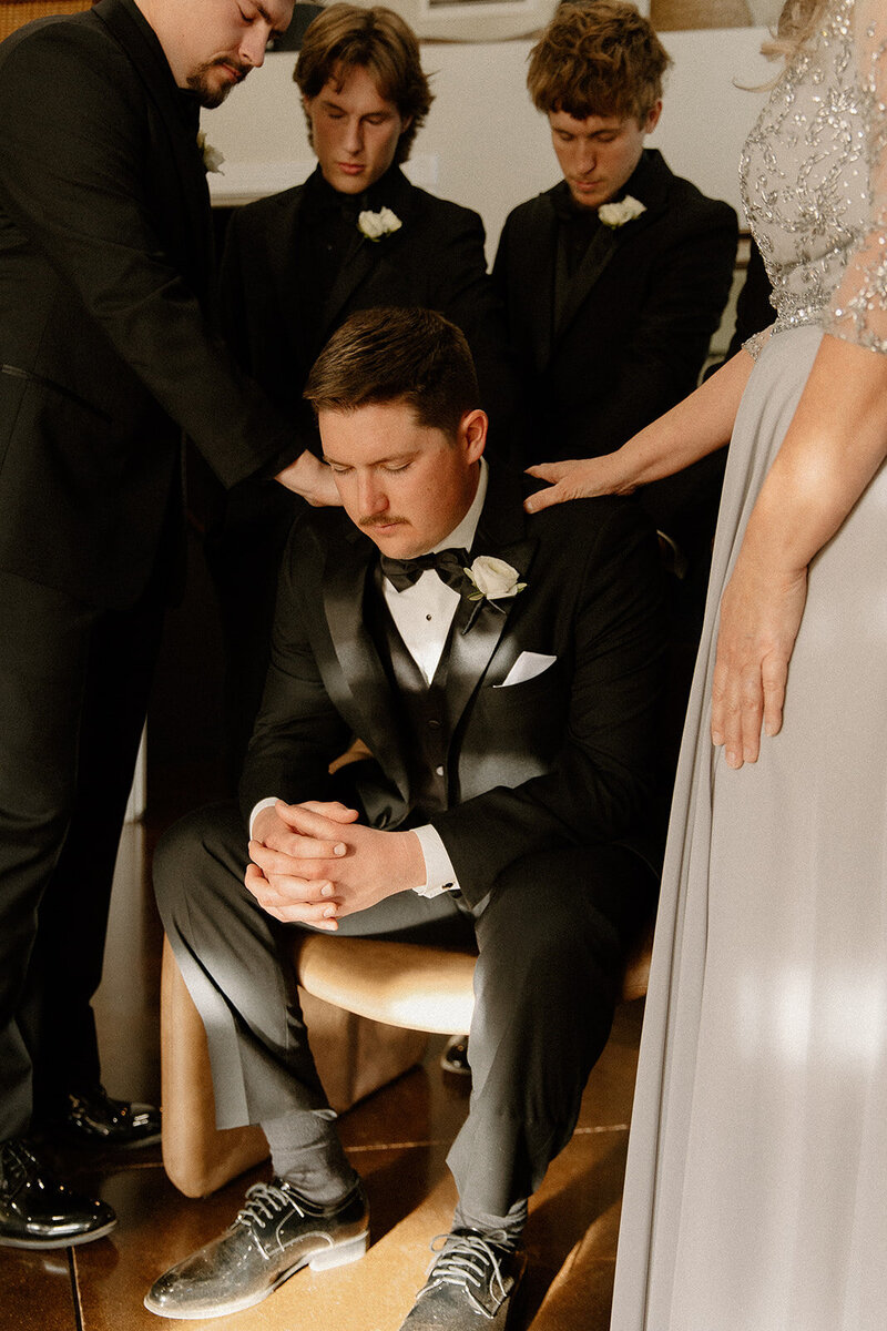 kelsey-kohl-wedding-preview-taylorraephotofilm-80