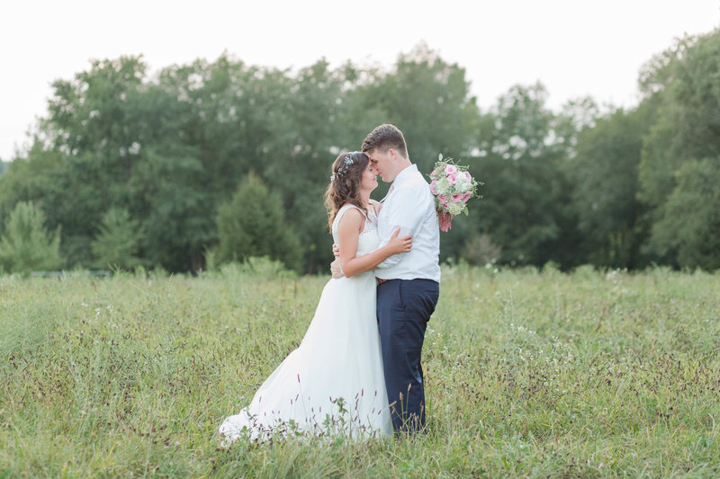 michaela-luke-rustic-wedding-smithville-ohio-august-2018-jamielynettephotography-163