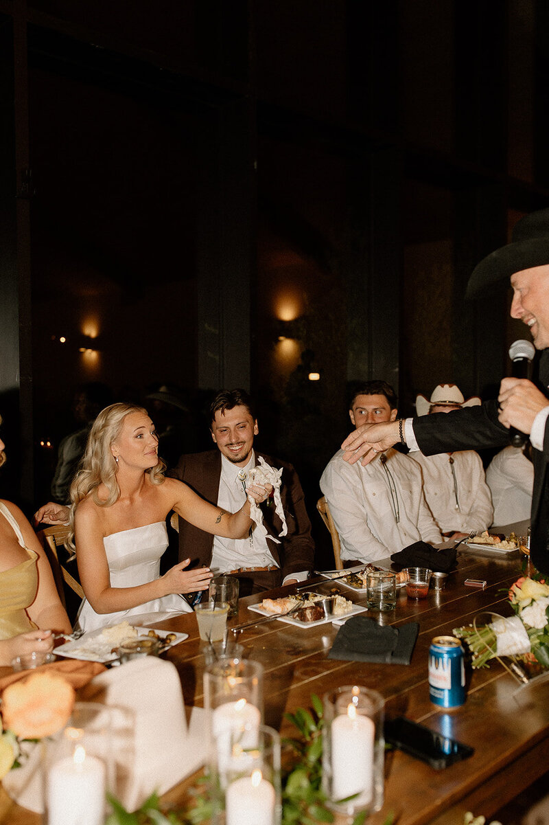 jami-oliver-wedding-preview-taylorraephotofilm-220