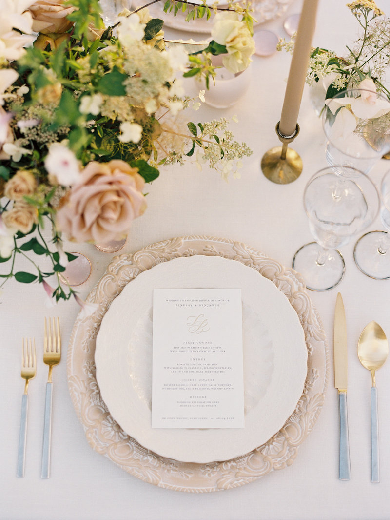 Tablescape for wedding by Jenny Schneider Events in Napa Valley, California. Photo by Eric Kelley Photography.