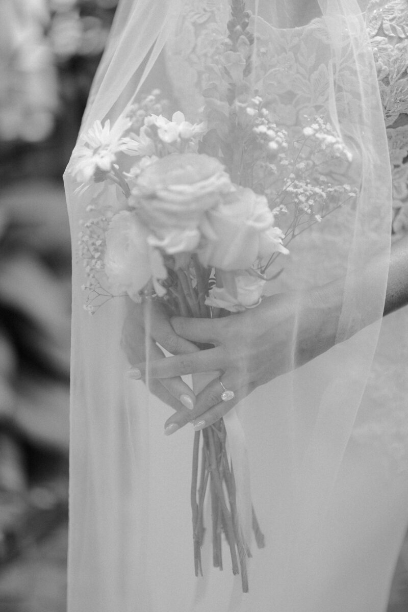 bride holding a bouquet of flowers