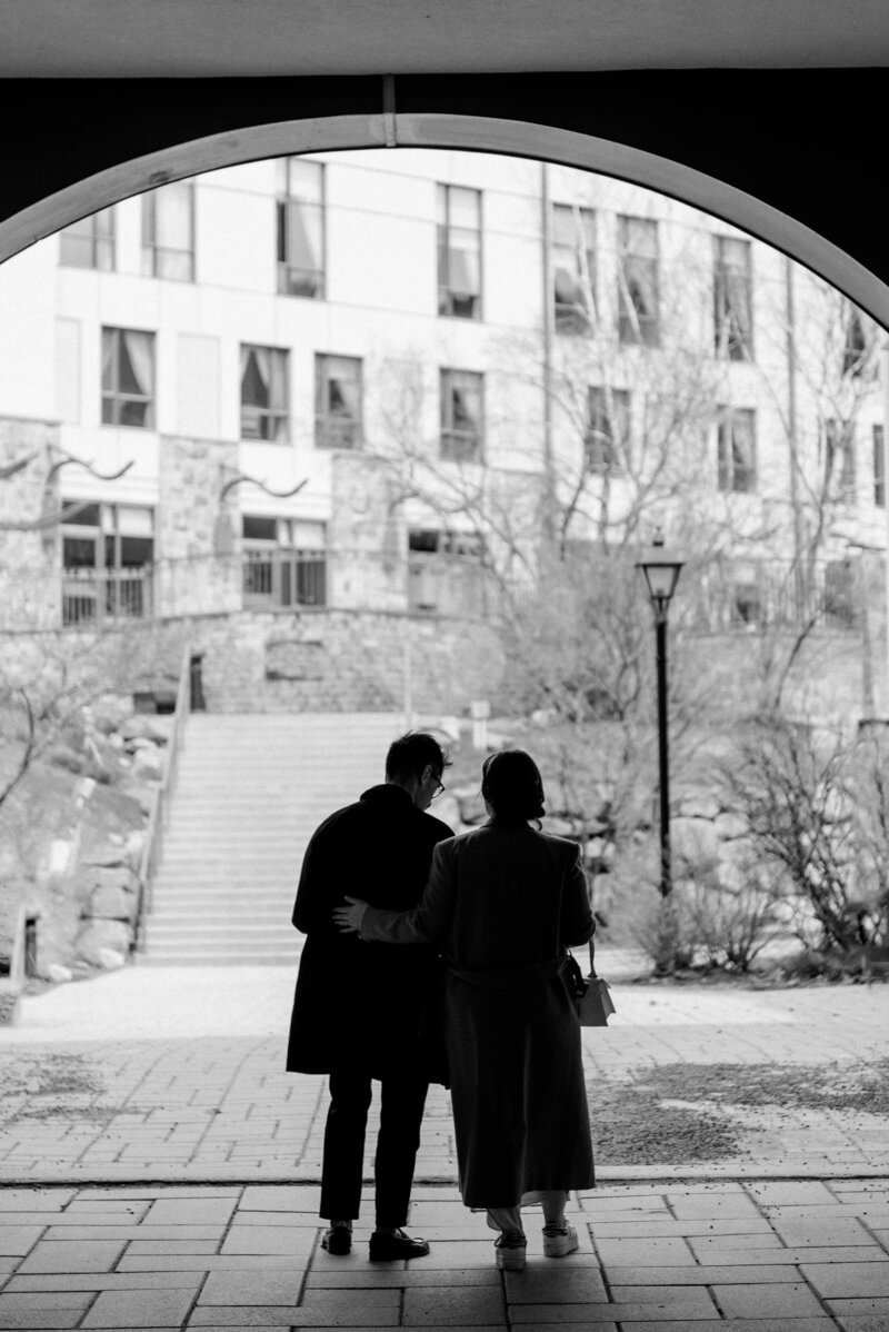 couple walking in Mont Tremblant