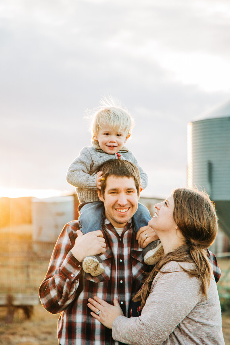 Family photoshoot in Winter