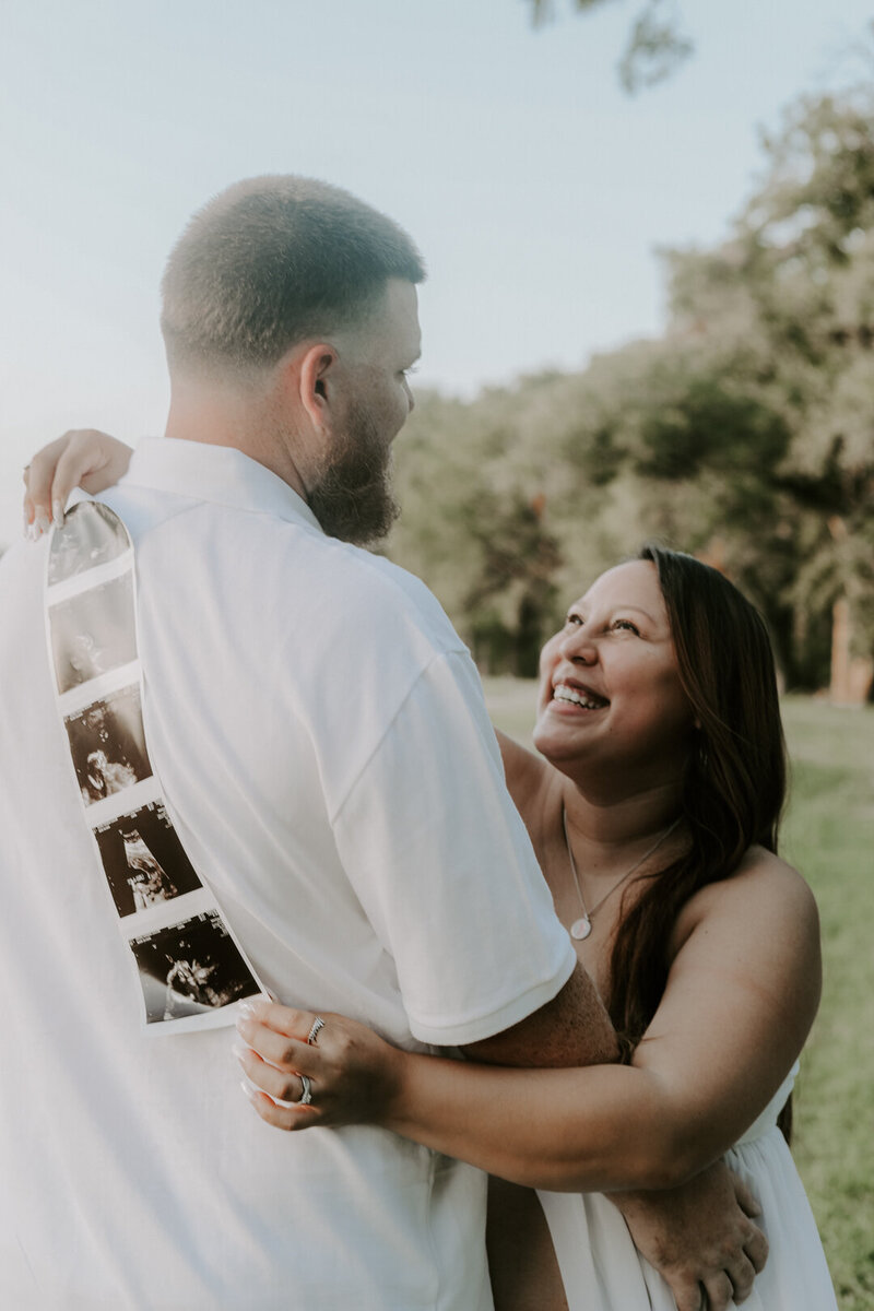 New Braunfels Maternity Photographer Marla Collective
