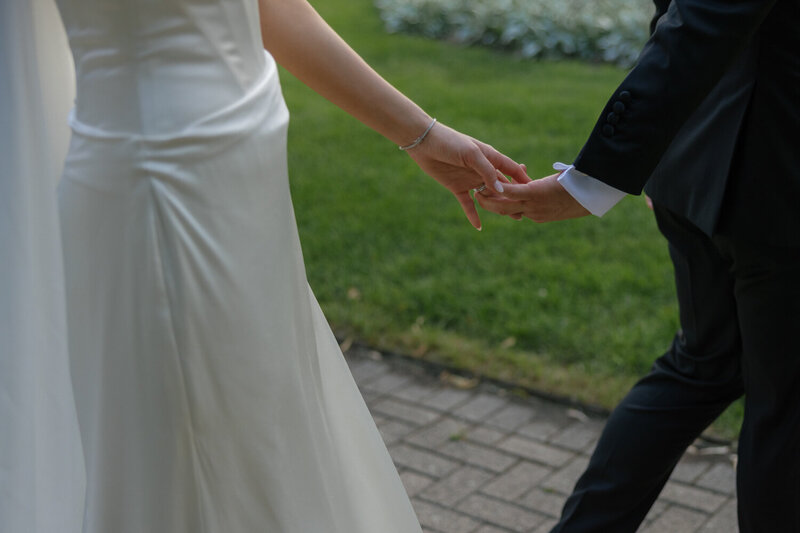 Chicago History Museum Wedding Photographer-155