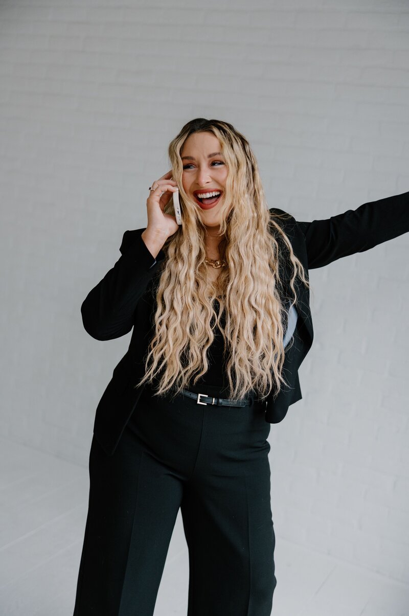 Carissa Pinnix real estate agent