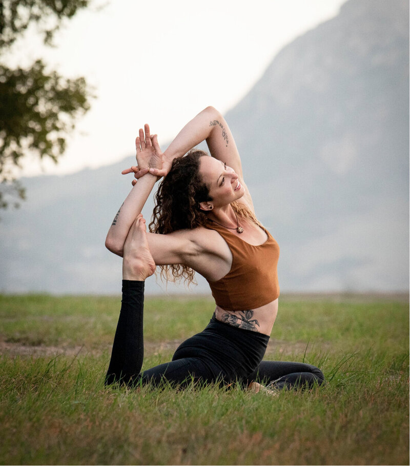 yoga-teacher-sonoma-county-california2