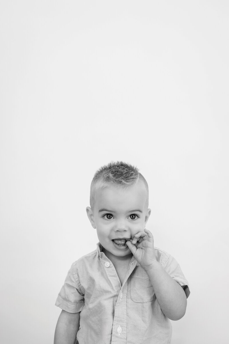 mallios-bw-mini-2024-04