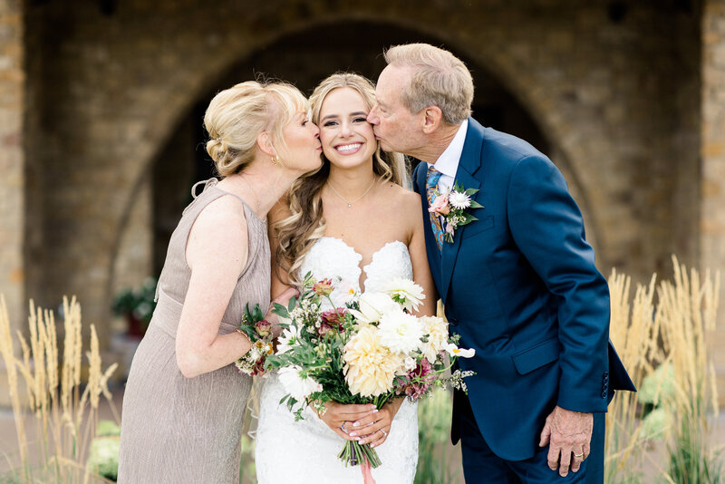 The-Club-At-Ravenna-Wedding-Taylor-Nicole-Photography-22