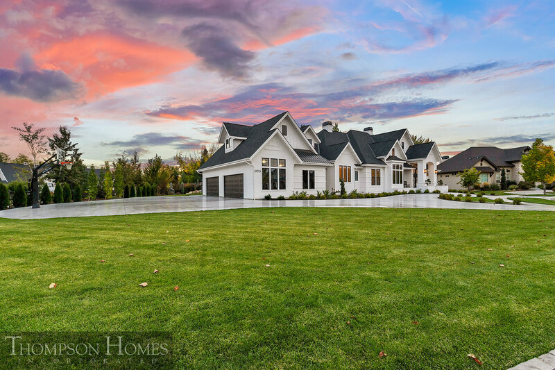 Thompson-Homes-Alabaster-Estate-Boise-Custom-Home-Builder-59