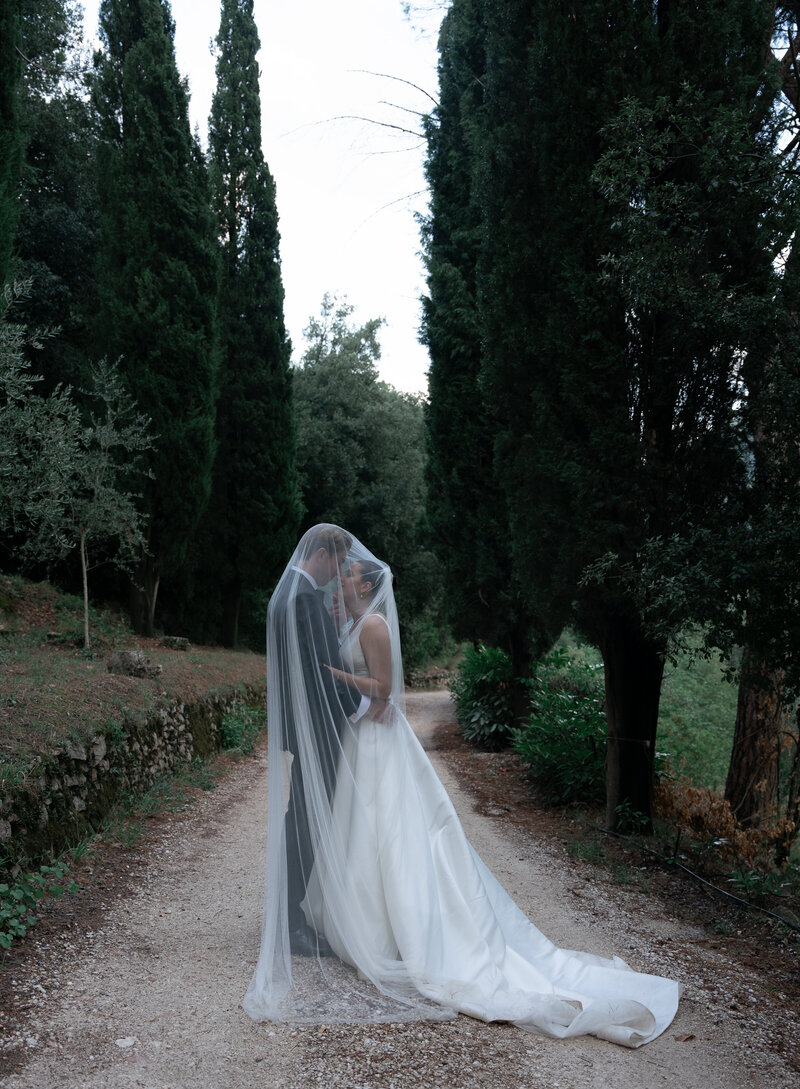 Tuscany wedding abbazia san pietro-90