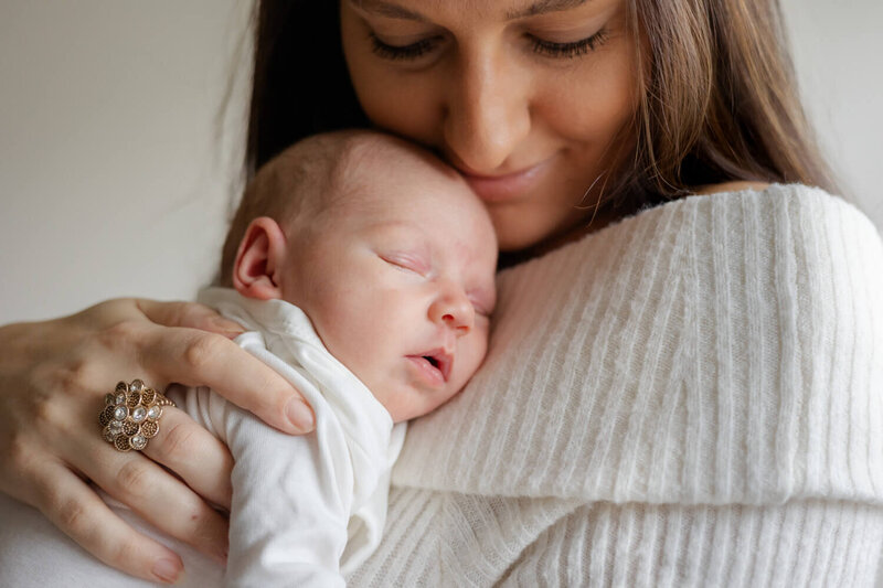 Kraamreportage babyfoto - Irene Maris Fotografie Tilburg