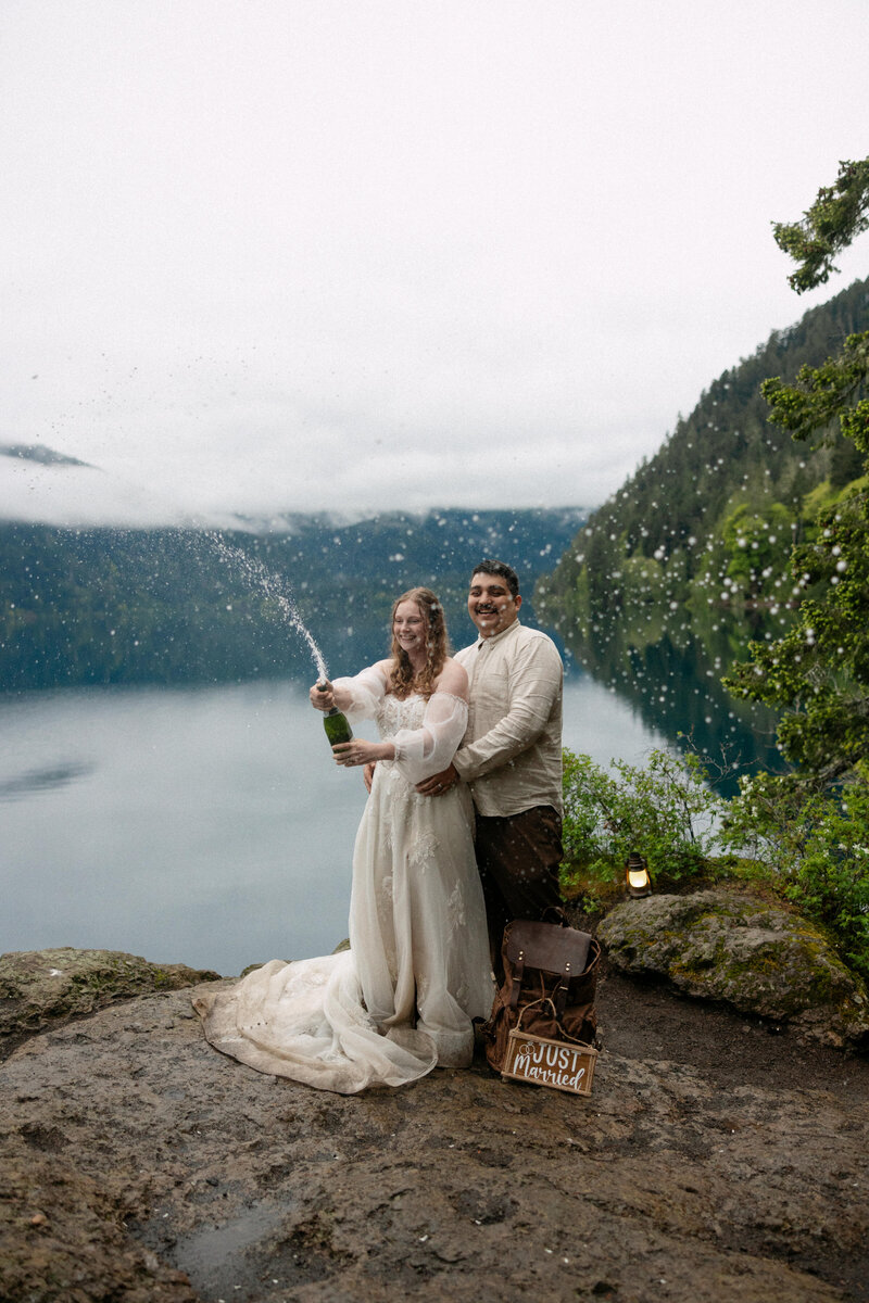 olympic-national-park-lake-crescent-rainy-spring-elopement-jayde-mikenzie-photography-186