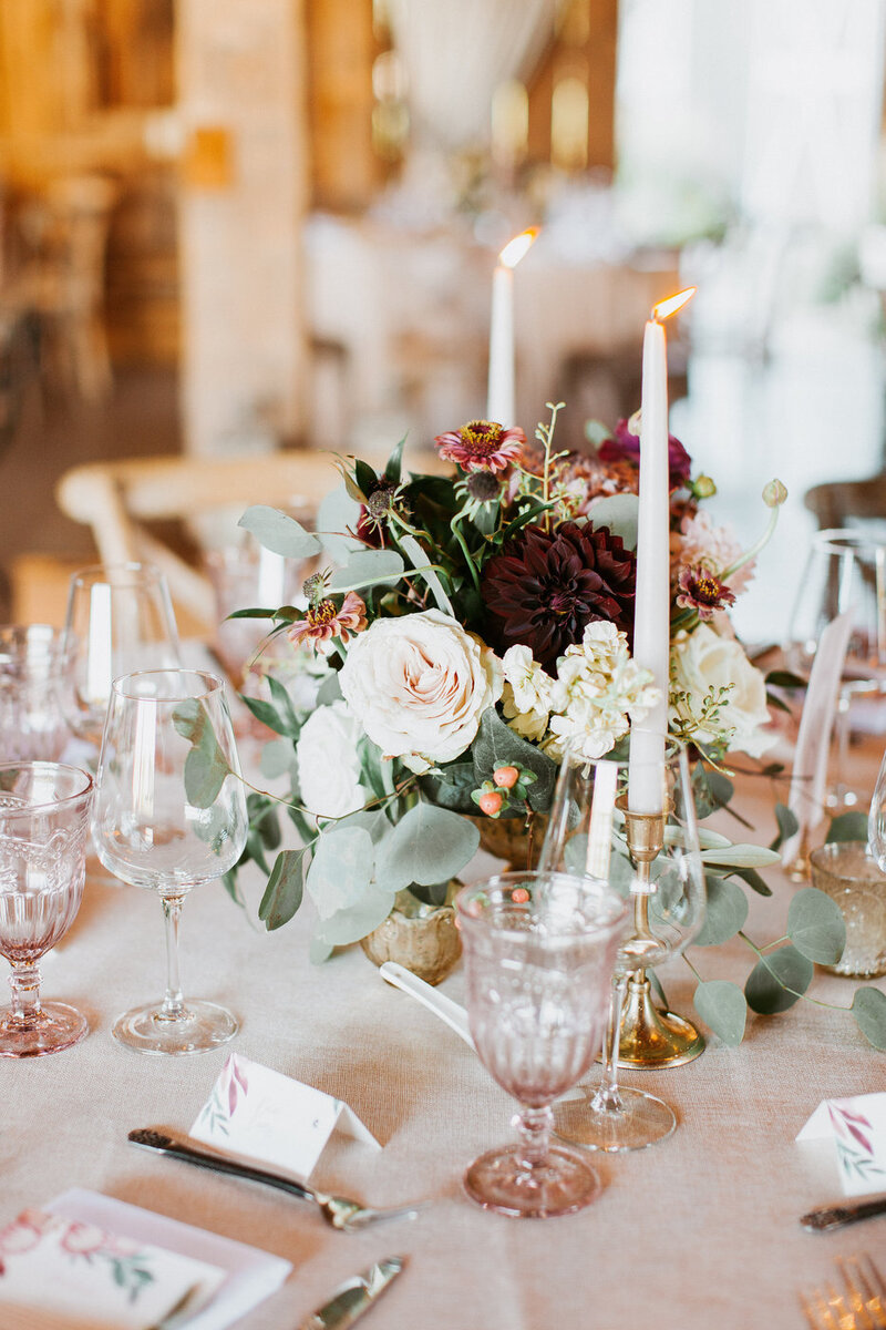 Makin’it Lovely | Ottawa wedding decor, rentals & design