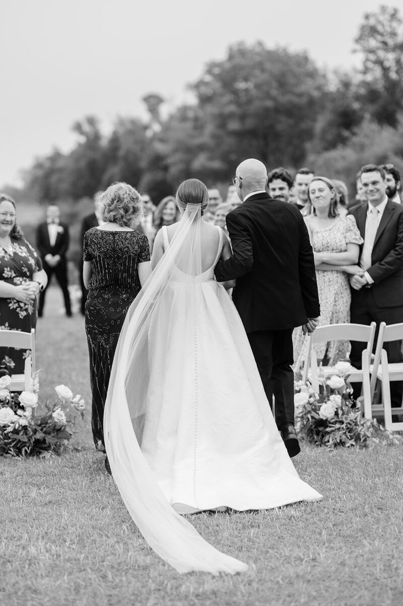 bridal-processional-groom-reaction