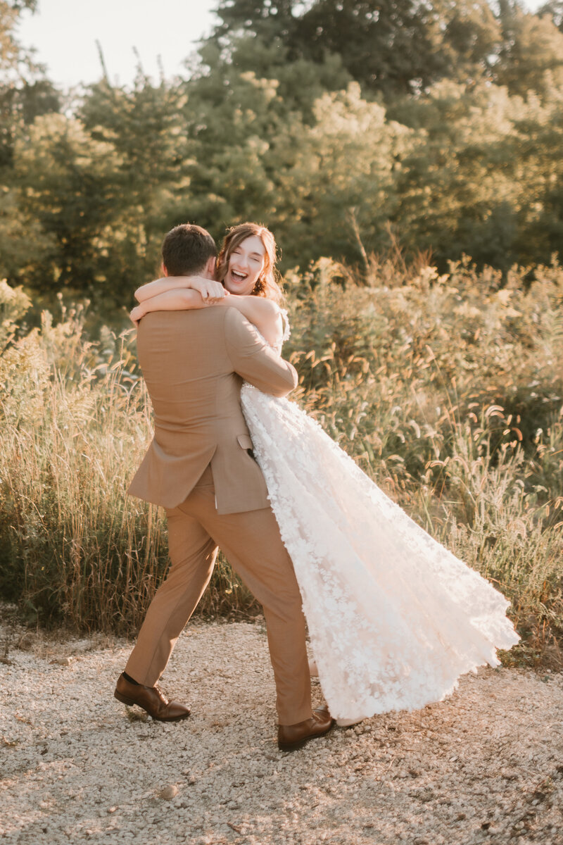 341-Madeline & Gary - Detroit Wedding Photographer - Mariah Kasten Photo
