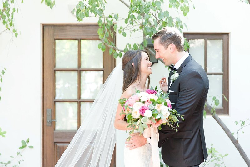 French Blue El Chorro Paradise Valley Wedding | Amy & Jordan Photography