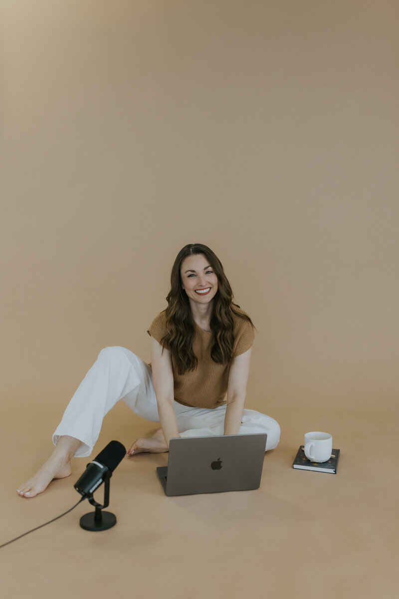 Tara Accardo from Losses Become Gains and the Life With Grief Podcast