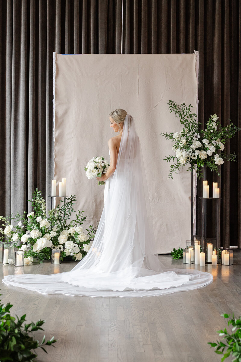 columbus-ohio-wedding-photographer-highline-car-house