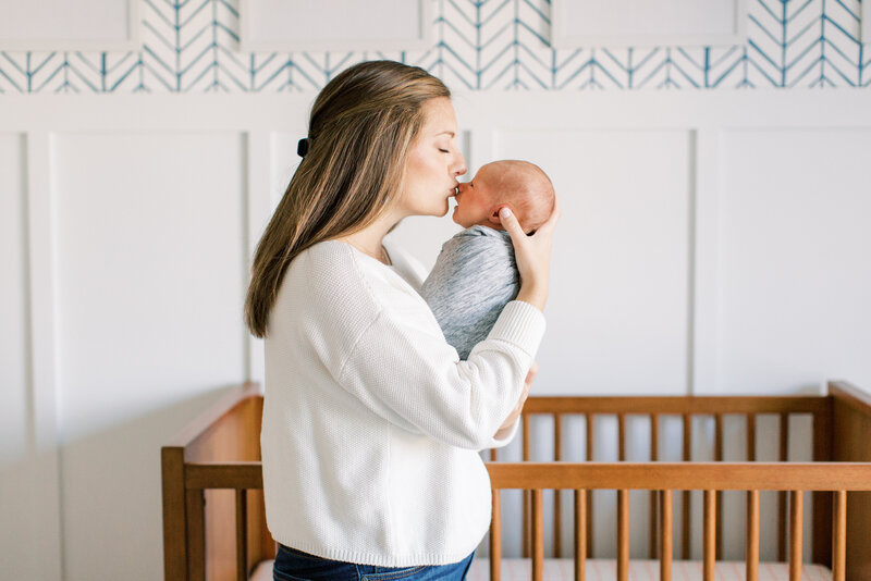 Indianapolis Lifestyle Newborn Photographer Sami Renee Photography