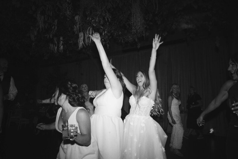 Devils-Thumb-Ranch-Wedding-Photographer-0147