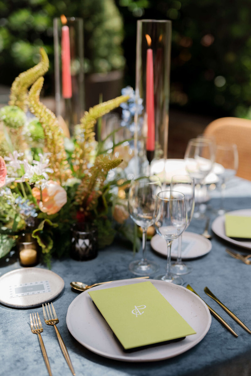 modern-chartreuse-wedding-four-seasons-hotel-washington-dc-fig-2-design-shannon-moffit-photography-4