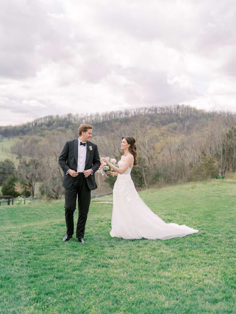 Pippin hill farms wedding-hannah-forsberg-charlottesville-film-wedding-photogrpaher-5