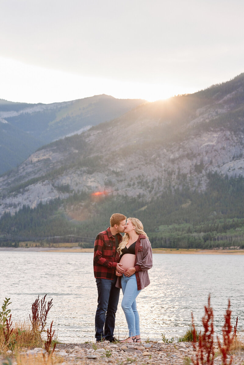 Barrier_Lake_Maternity_Photos_GrecoPhotoCo_13