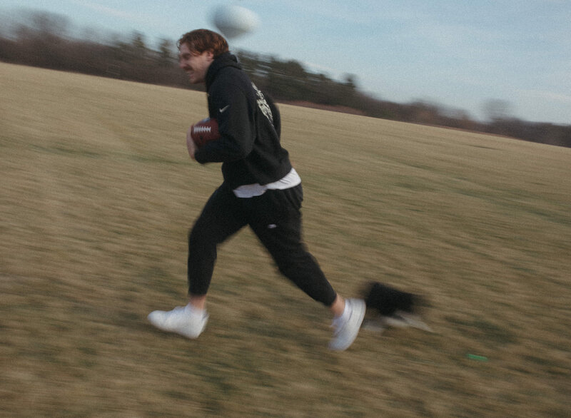 CA - Joggy - with football-20