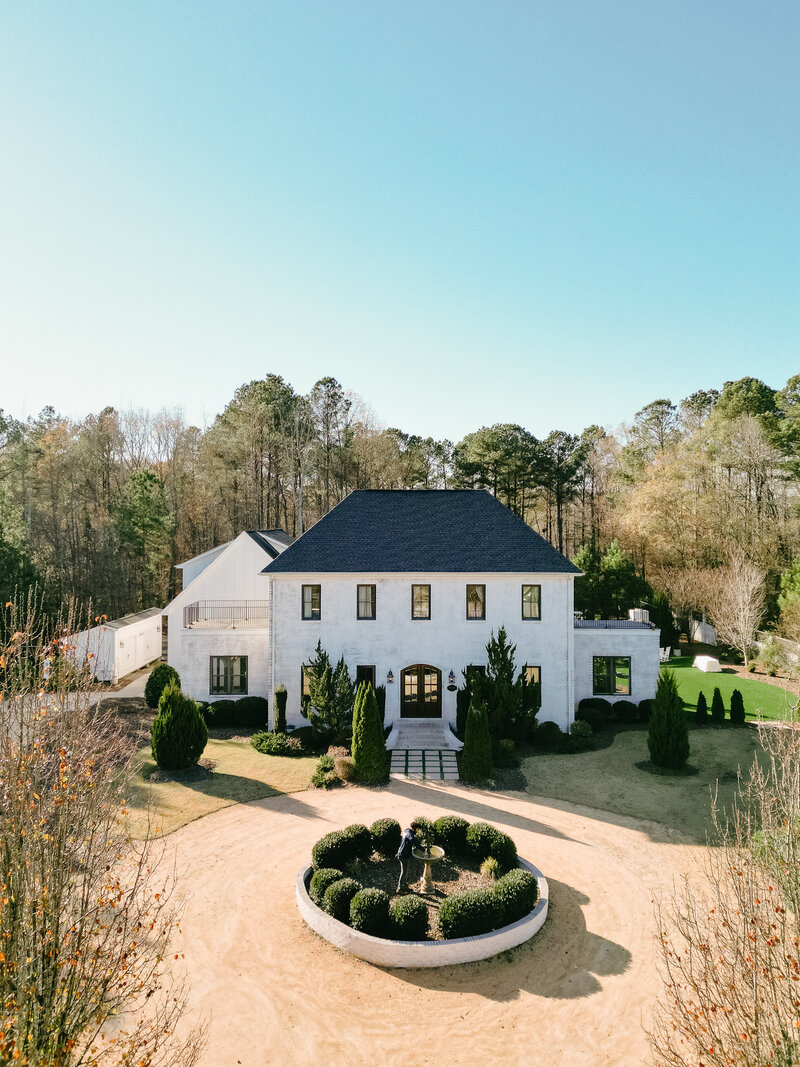 The Bradfors Fall Open House (2023)_European-Inspired Fall Wedding at The Bradford NC Wedding Venue_Destination Wedding Photographers_0110