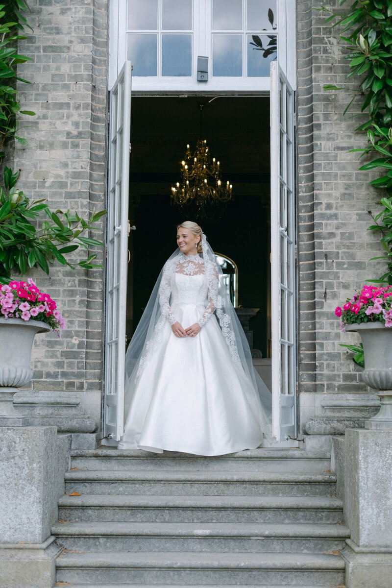 Top UK wedding photographers Charlotte Wise-239