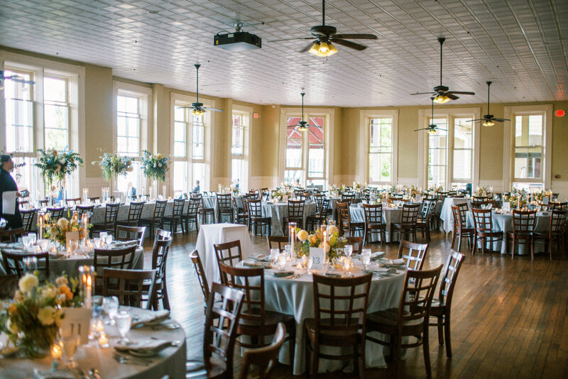 Gabe_Nichole_Wedding_2024772