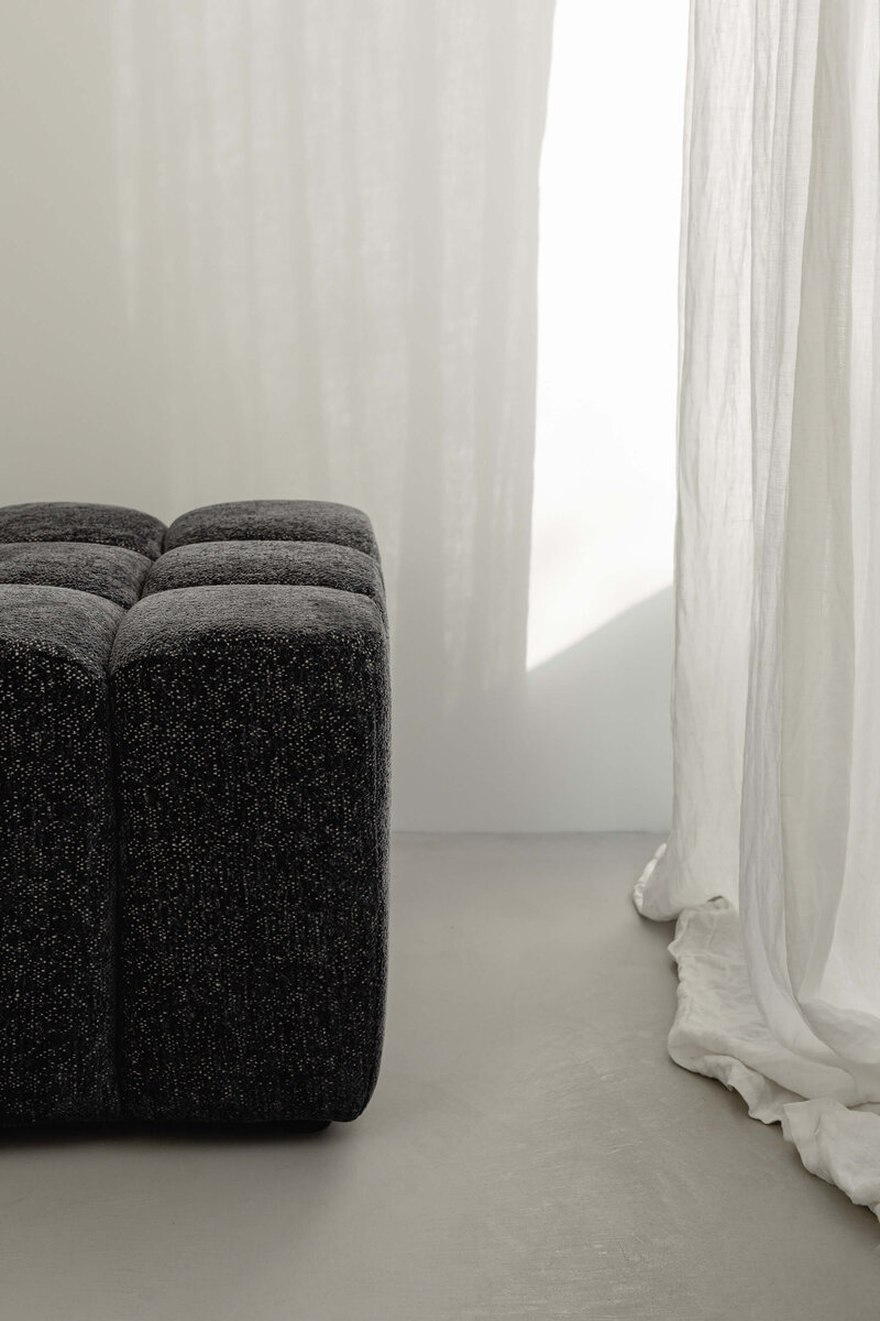 kaboompics_minimalist-interior-decor-home-living-moments-collection-33193